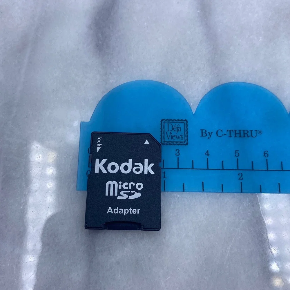 Kodak Micro SD to SD Memory Card Adapter Protective Case 508-56719 B Untested